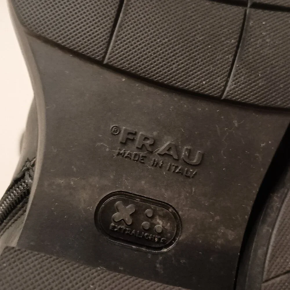 Frau Black Leather Knee High Boots Womens Size 8 - Picture 15 of 16